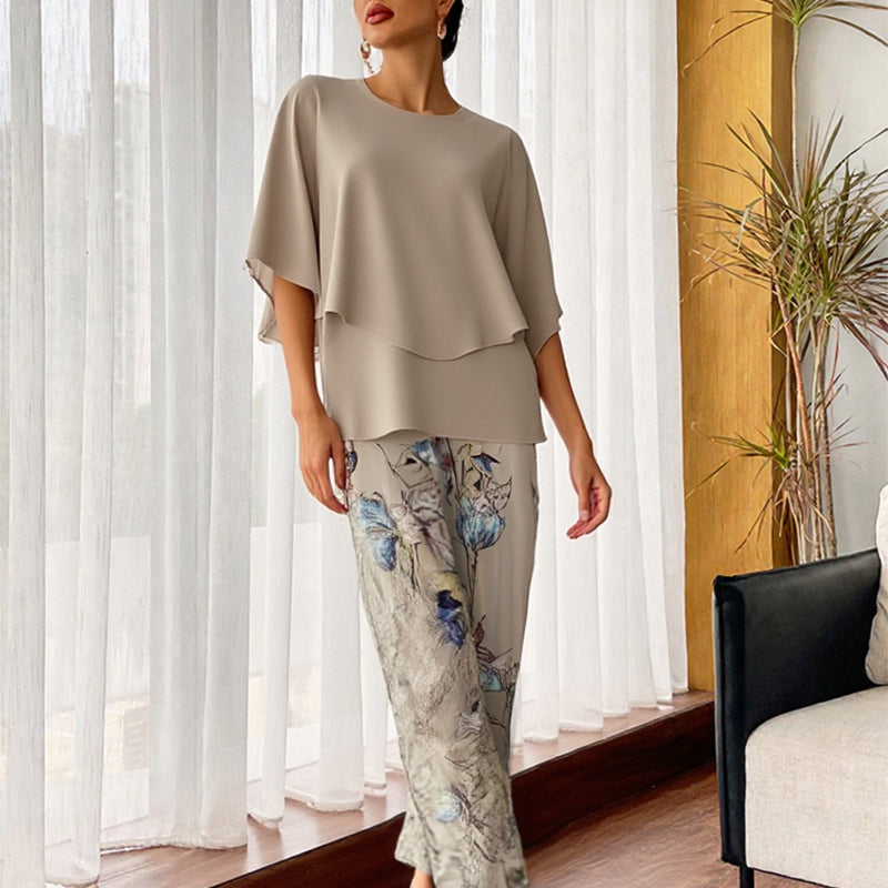 đ„ Ensemble pantalon imprimĂ© et top Ă col ras du cou