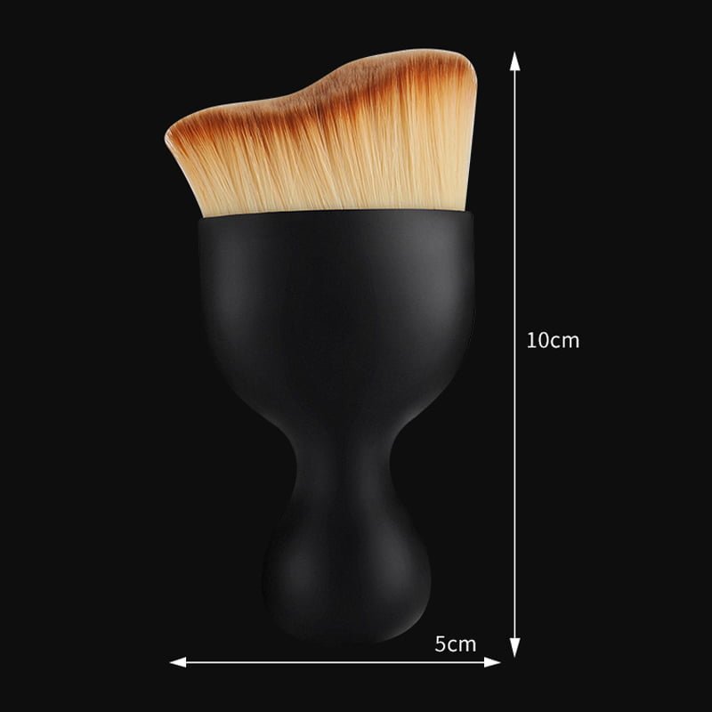 Brosse pour le nettoyage de l'intérieur de la voiture