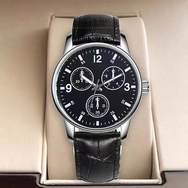 Montre élégante et étanche pour femme