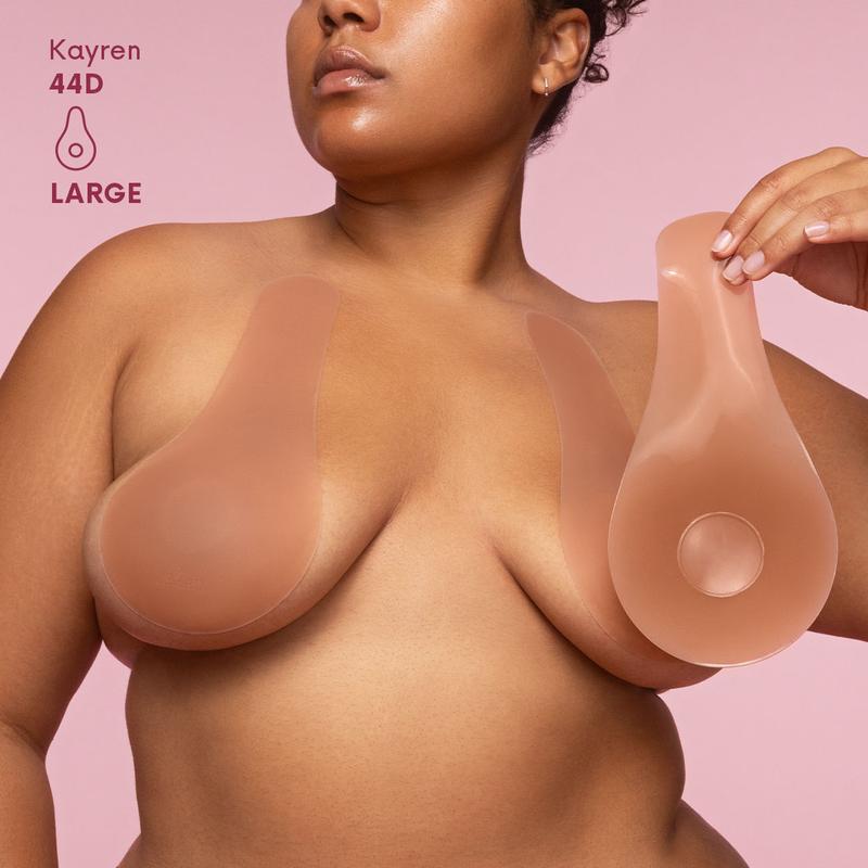 Soutien-gorge push-up invisible réutilisable avec couche adhésive.