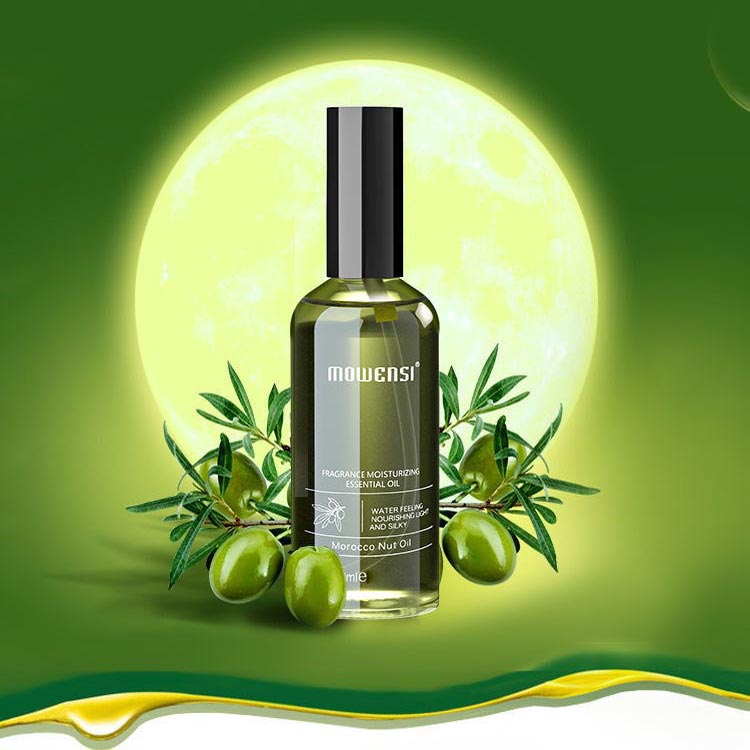 Huile essentielle parfumée pour les cheveux