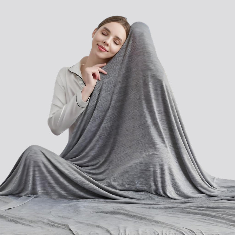 Couverture fine, légère et rafraîchissante de couleur unie