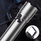 🔥‑50% de réduction ! Lampe torche LED rechargeable ultra-puissante 🔦 Longue portée, étanche, compacte pour tous vos déplacements ✨
