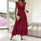 Robe longue à col en V avec taille froncée et volants