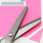✂️🧵 Ciseaux à bord zig-zag en acier inoxydable – Poignée ergonomique, anti-effilochage, coupez tissu, papier et cuir avec une finition propre, le couteau suisse des loisirs créatifs 🌸🎨