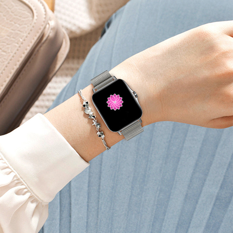 Montre connectée avec contrôle de la musique et de l’appareil photo