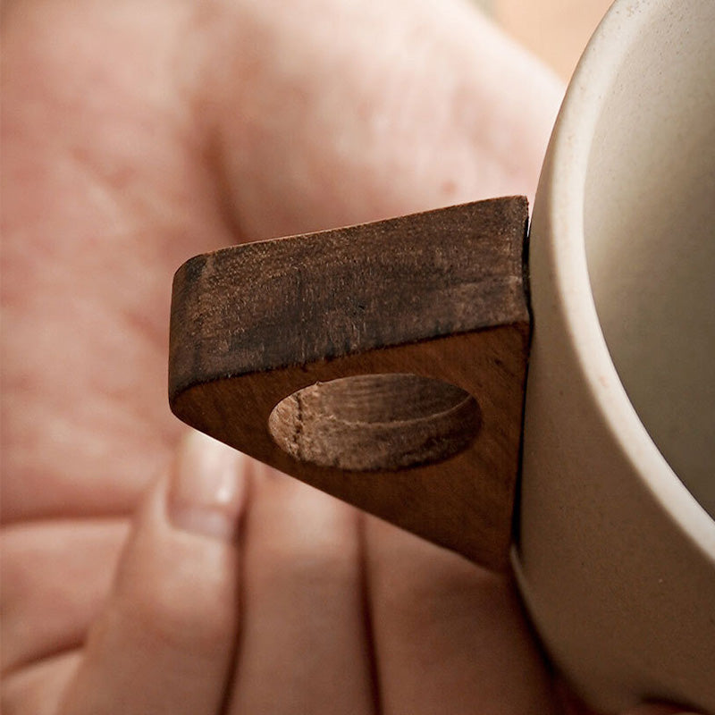 ☕ PROMO FLASH : 50% DE RÉDUCTION ! 🍂 Tasse à Café Vintage – Anse en Bois & Sous-tasse – Poterie Rustique & Émail Mat – 150 ml for Moments Chaleureux ✨